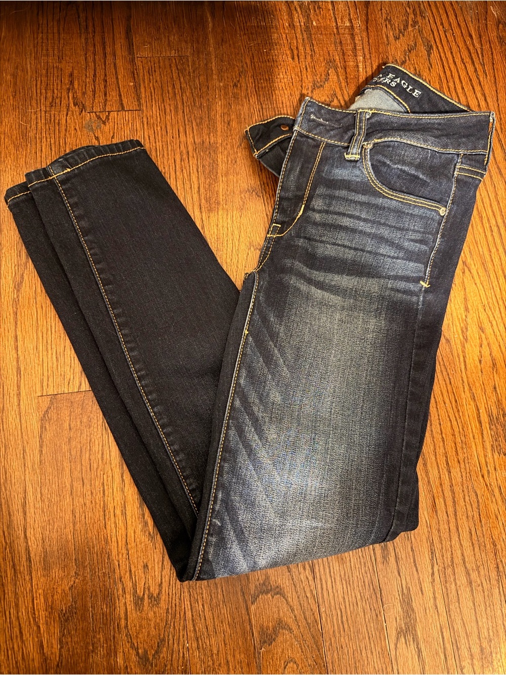 American Eagle Outfitters Dark Blue Skinny Jeans